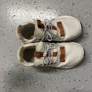 on cloud cloud nova size 9